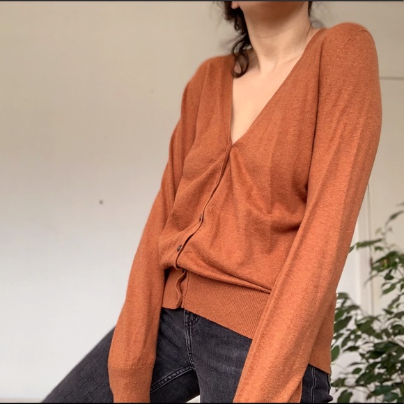 SOLD Burnt Orange Cardigan - Picture 3 of 4